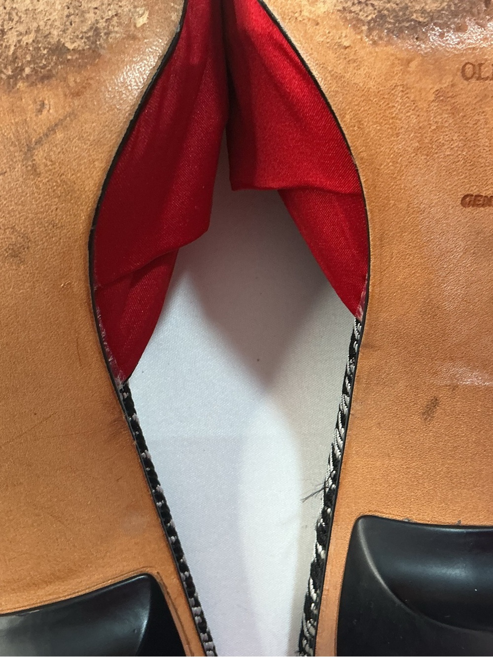 Olivia Rose Tal Red Bow Mules - Picture 7 of 9